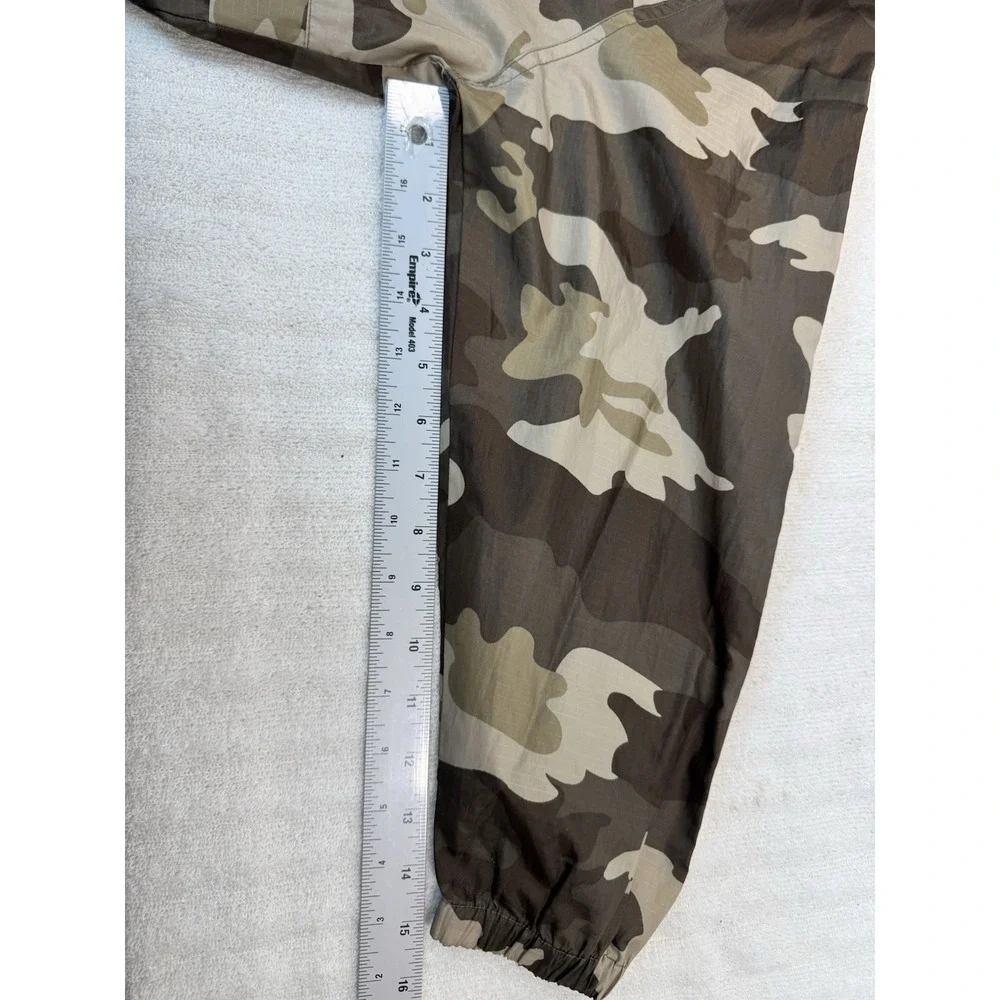 The Childrens Place Camouflage Pullover Windbreaker Jacket Boys Size L 10/12